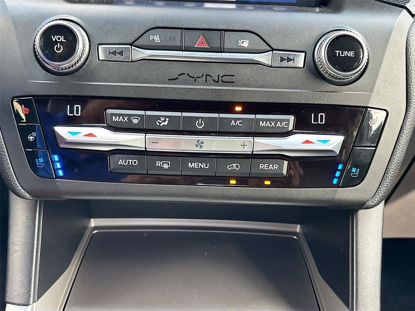 Used 2020 Ford Explorer ST w/ Premium Technology Package AWD/4WD image 16