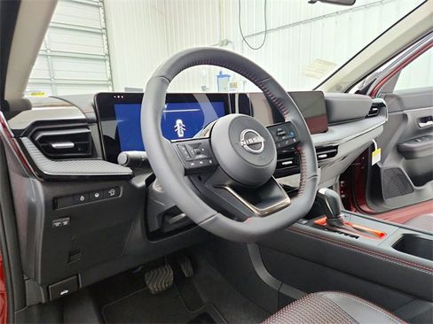 New 2026 Nissan Kicks SR w/ SR Premium Package image 18