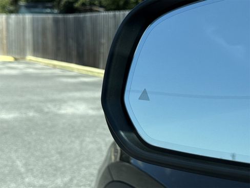 Used 2020 Mercedes-Benz GLS 450 4MATIC image 19