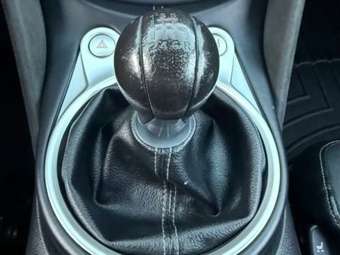 Used 2017 Nissan 370Z Touring Sport image 23