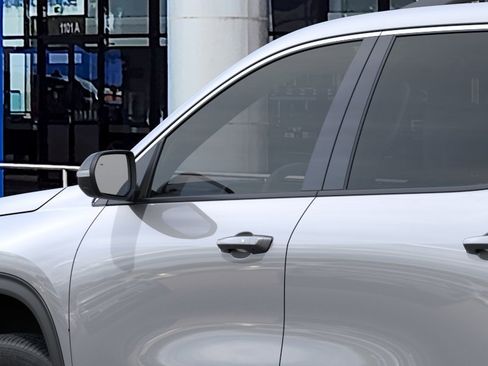 New 2026 Chevrolet Traverse LT image 12