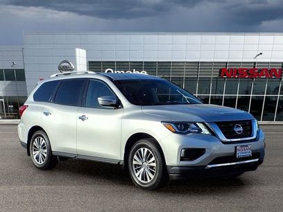 Certified 2019 Nissan Pathfinder S