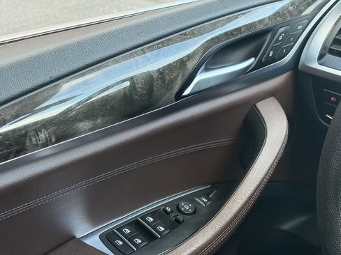 Used 2018 BMW X3 xDrive30i AWD/4WD image 21