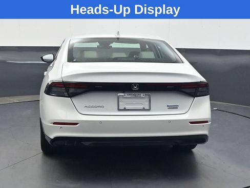 Used 2024 Honda Accord Touring image 5