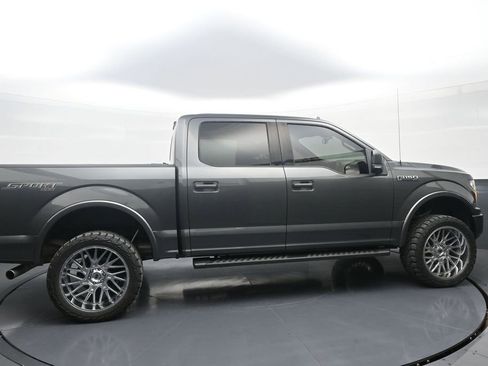 Used 2018 Ford F150 XLT w/ Equipment Group 302A Luxury AWD/4WD image 8
