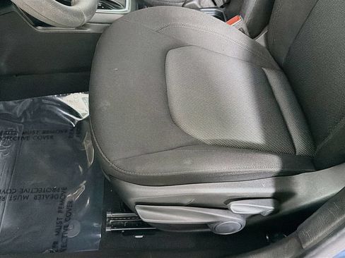Used 2023 Jeep Renegade Latitude AWD/4WD image 20