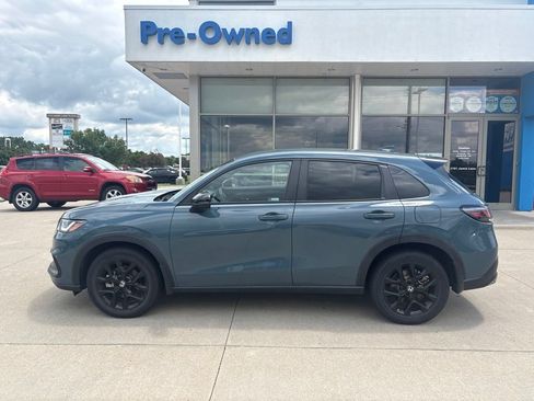 Used 2024 Honda HR-V Sport image 8