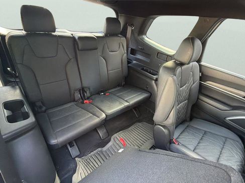 Used 2023 Kia Telluride EX X-Line image 24