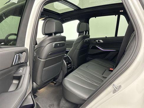 New 2026 BMW X5 xDrive40i w/ Executive Package image 29