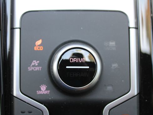 New 2026 Kia Sorento SX Prestige AWD/4WD image 43