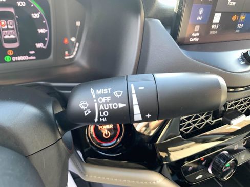 Used 2023 Honda Accord Touring image 17