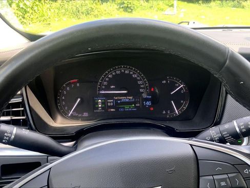 Used 2019 Cadillac XT5 Premium Luxury AWD/4WD image 21