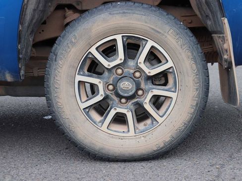 Used 2016 Toyota Tundra SR5 w/ TRD Off Road Package image 9