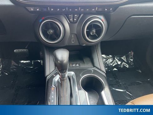 Used 2020 Chevrolet Blazer Premier w/ Driver Confidence II Package image 34