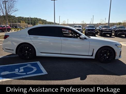 Used 2021 BMW 750i xDrive 750i xDrive w/ Executive Package image 15