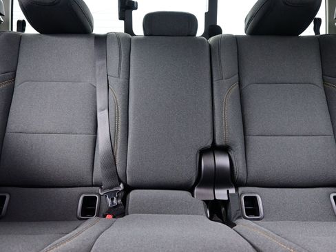 New 2026 Jeep Gladiator Sport image 10