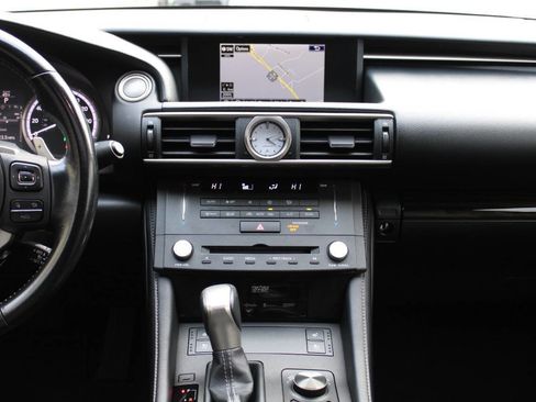 Used 2015 Lexus RC 350 image 32