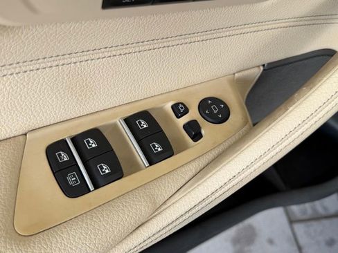 Used 2019 BMW 540i w/ Convenience Package image 14