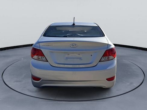 Used 2013 Hyundai Accent GLS image 7