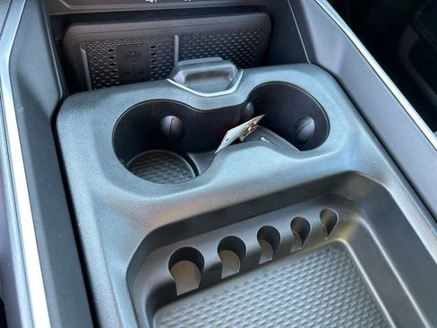 New 2026 RAM 1500 4x4 Crew Cab image 25