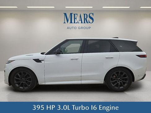 Used 2024 Land Rover Range Rover Sport Dynamic SE AWD/4WD image 3