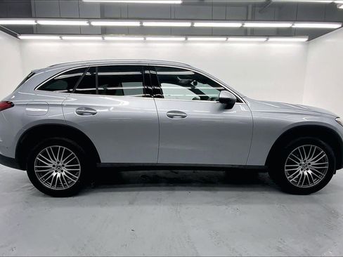 Used 2026 Mercedes-Benz GLC 300 image 6