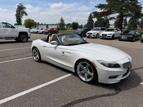 Used 2011 BMW Z4 sDrive35is RWD image 9