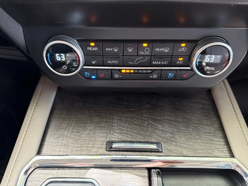 Used 2021 Ford Expedition Limited w/ Cargo Package AWD/4WD image 21