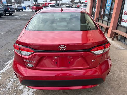 Used 2020 Toyota Corolla LE image 5