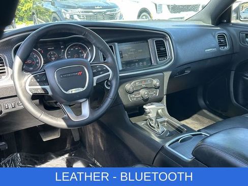 Used 2016 Dodge Charger SXT w/ AWD Plus Group image 2