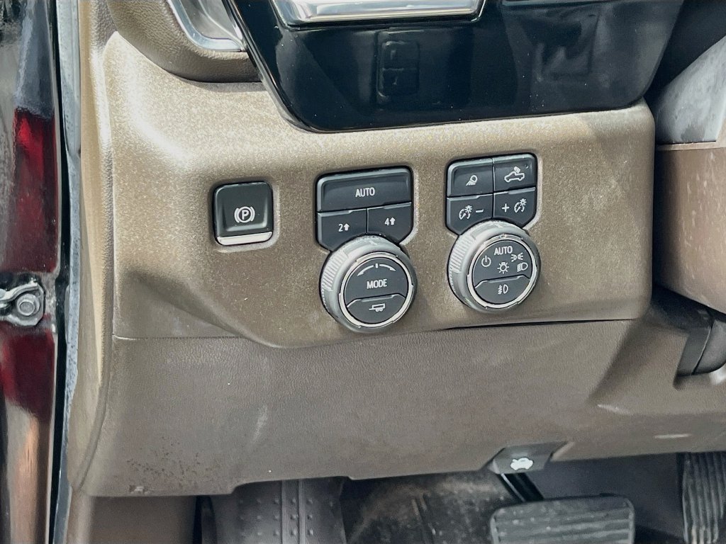 Used 2024 Chevrolet Silverado 1500 RST w/ Convenience Package II AWD/4WD image 10