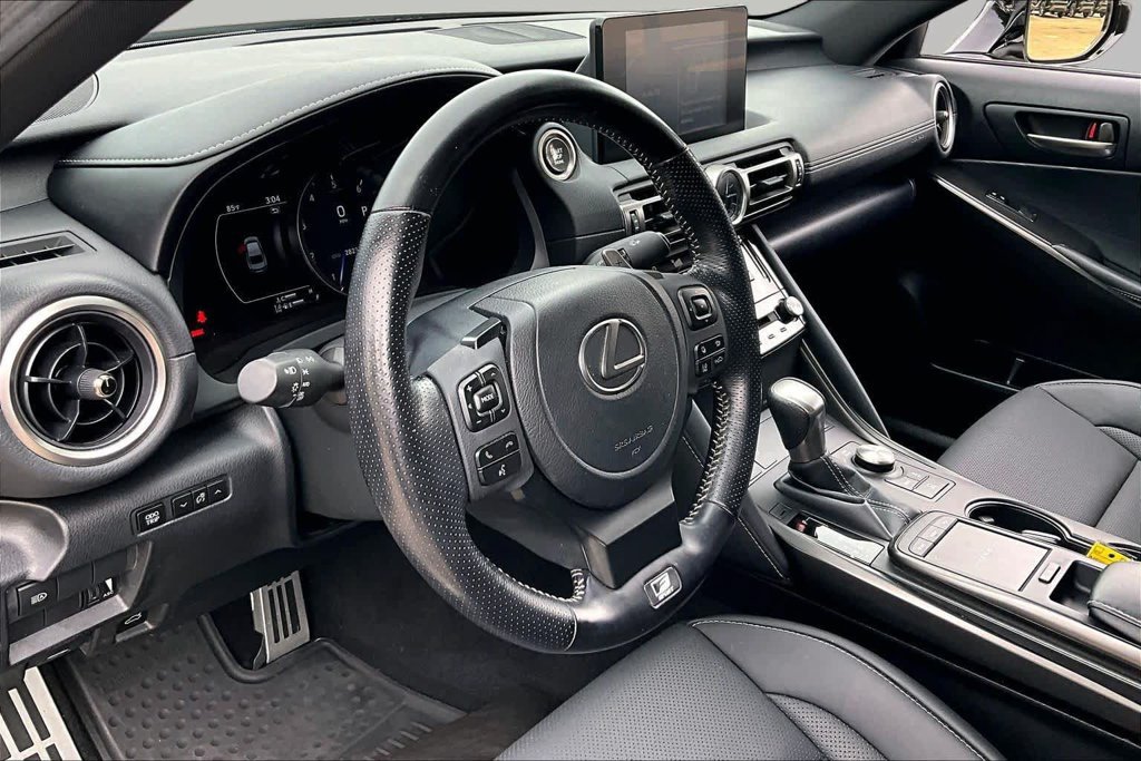 Used 2021 Lexus IS 350 F Sport w/ Accessory Package RWD image 18