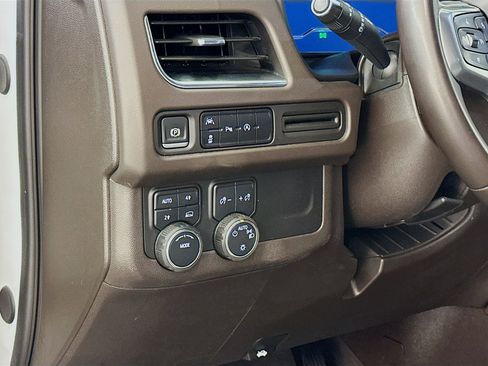 Used 2024 Chevrolet Tahoe LT image 17