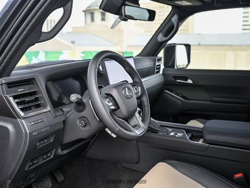 Used 2026 Lexus GX 550 AWD/4WD image 20