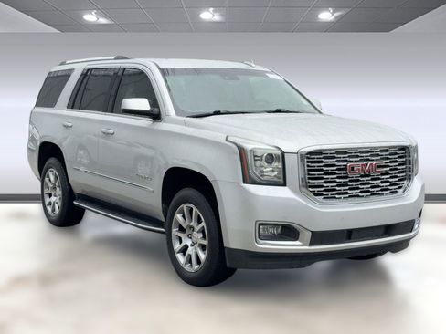 Used 2018 GMC Yukon Denali image 7