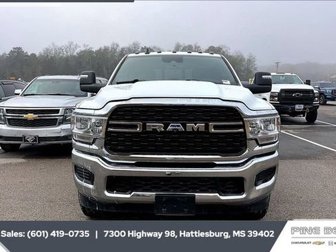 Used 2023 RAM 2500 Tradesman w/ Safety Group image 5