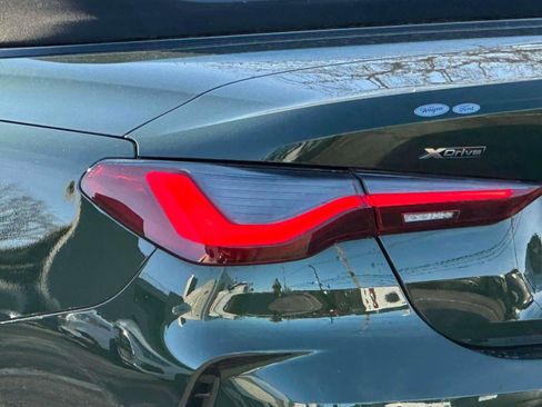 Used 2023 BMW 440i xDrive Convertible w/ Premium Package image 11