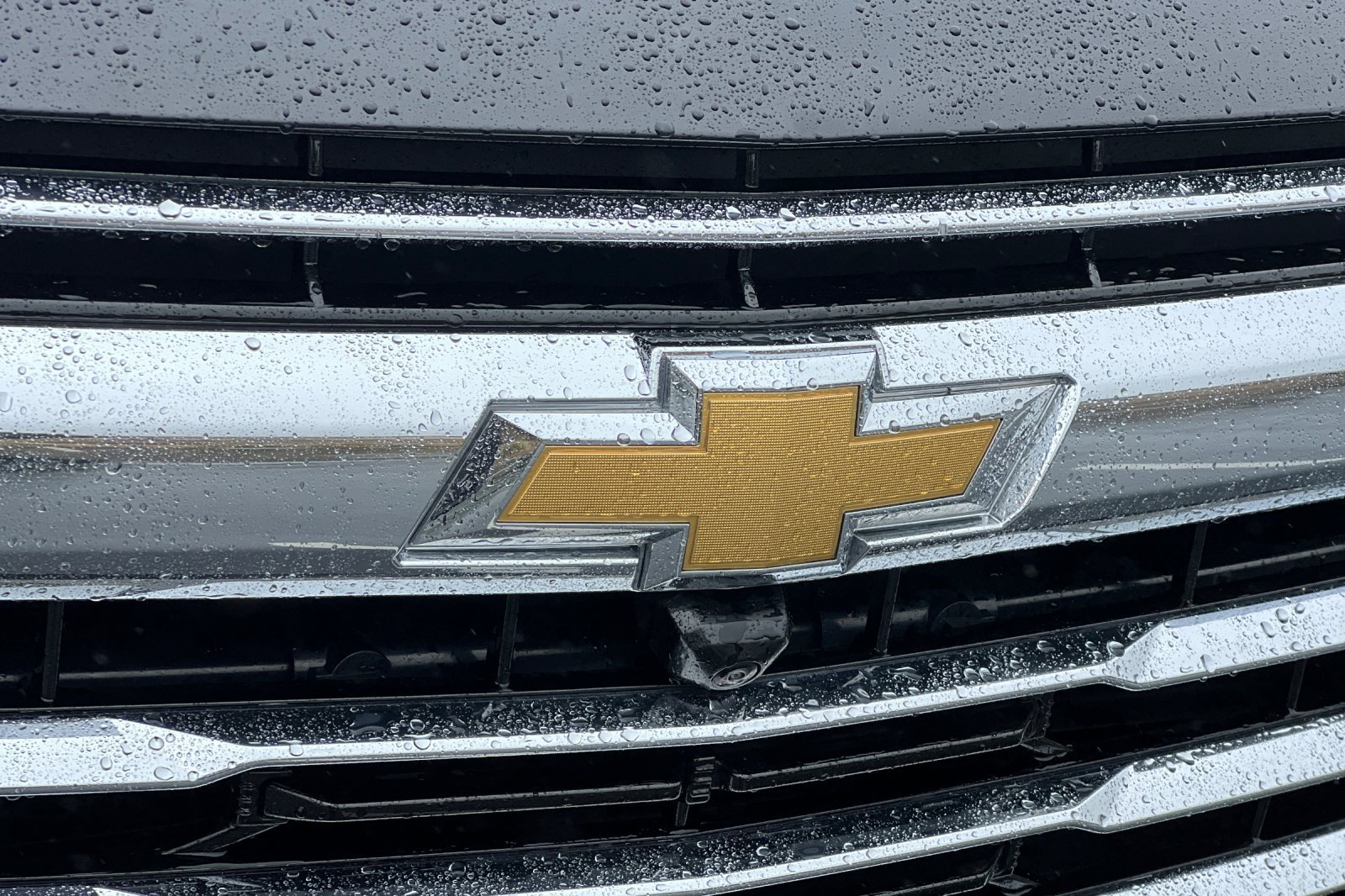 Used 2025 Chevrolet Suburban LT AWD/4WD image 8