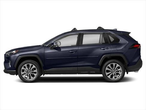 Used 2023 Toyota RAV4 XLE Premium AWD/4WD image 2