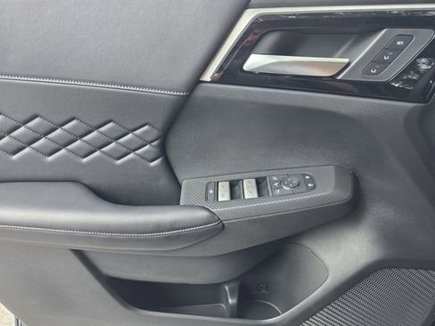 New 2025 Mitsubishi Outlander SEL Black Edition AWD/4WD image 31