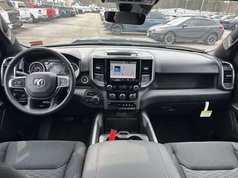 New 2026 RAM 1500 Express AWD/4WD image 13