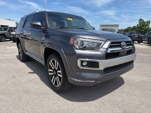 Used 2021 Toyota 4Runner Limited AWD/4WD image 7