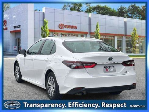 Certified 2023 Toyota Camry LE FWD image 8