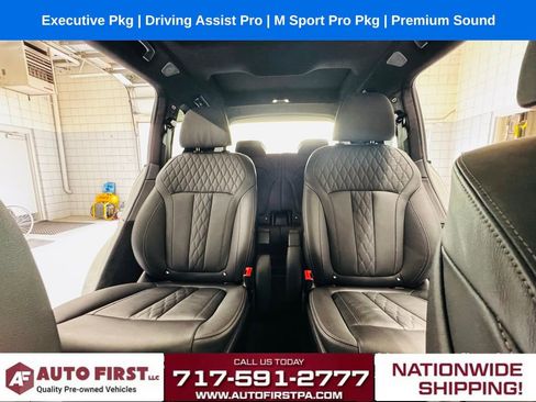 Used 2023 BMW X7 M60i w/ Executive Package image 19