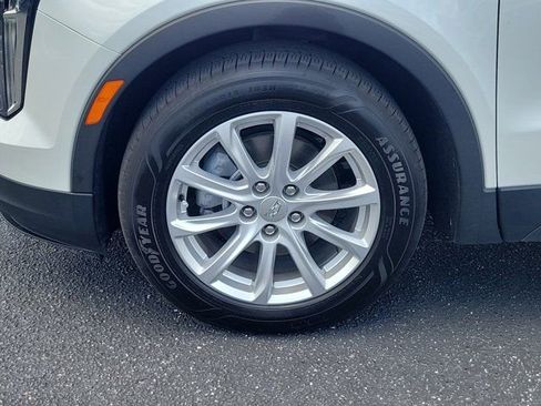 Used 2023 Cadillac XT4 Luxury FWD image 31