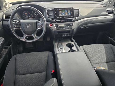 Used 2024 Honda Ridgeline Sport image 16
