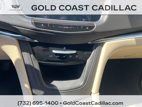 Used 2017 Cadillac XT5 FWD image 20