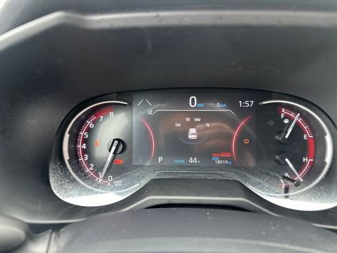 Certified 2025 Toyota RAV4 LE AWD/4WD image 38