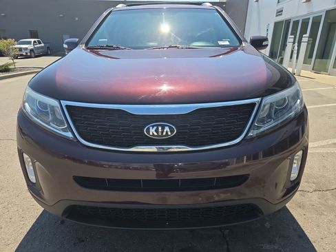 Used 2014 Kia Sorento LX FWD image 4