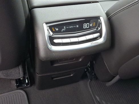 Certified 2025 Cadillac XT6 Premium Luxury w/ Technology Package image 12